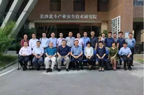 微信图片_20170911143029.jpg 微信图片_20170911143029.jpg